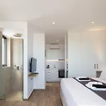 Rea Aparthotel 3*