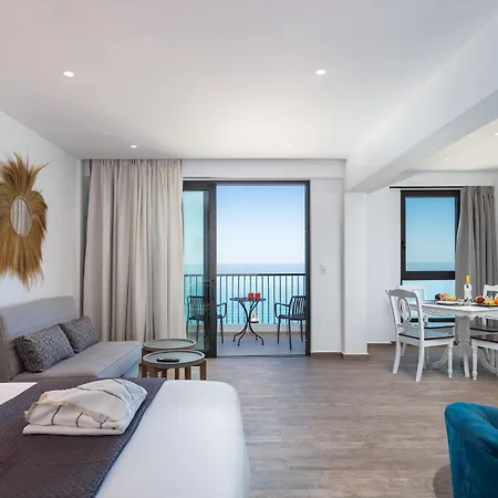 Rea Aparthotel 3*